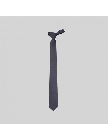 CORBATA CON NUDO DE PALA ESTRECHA