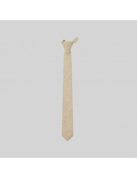 CORBATA CON NUDO DE PALA ESTRECHA