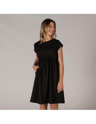 VESTIDO CON CORDÓN TRIVIAL