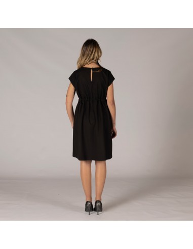 VESTIDO CON CORDÓN TRIVIAL